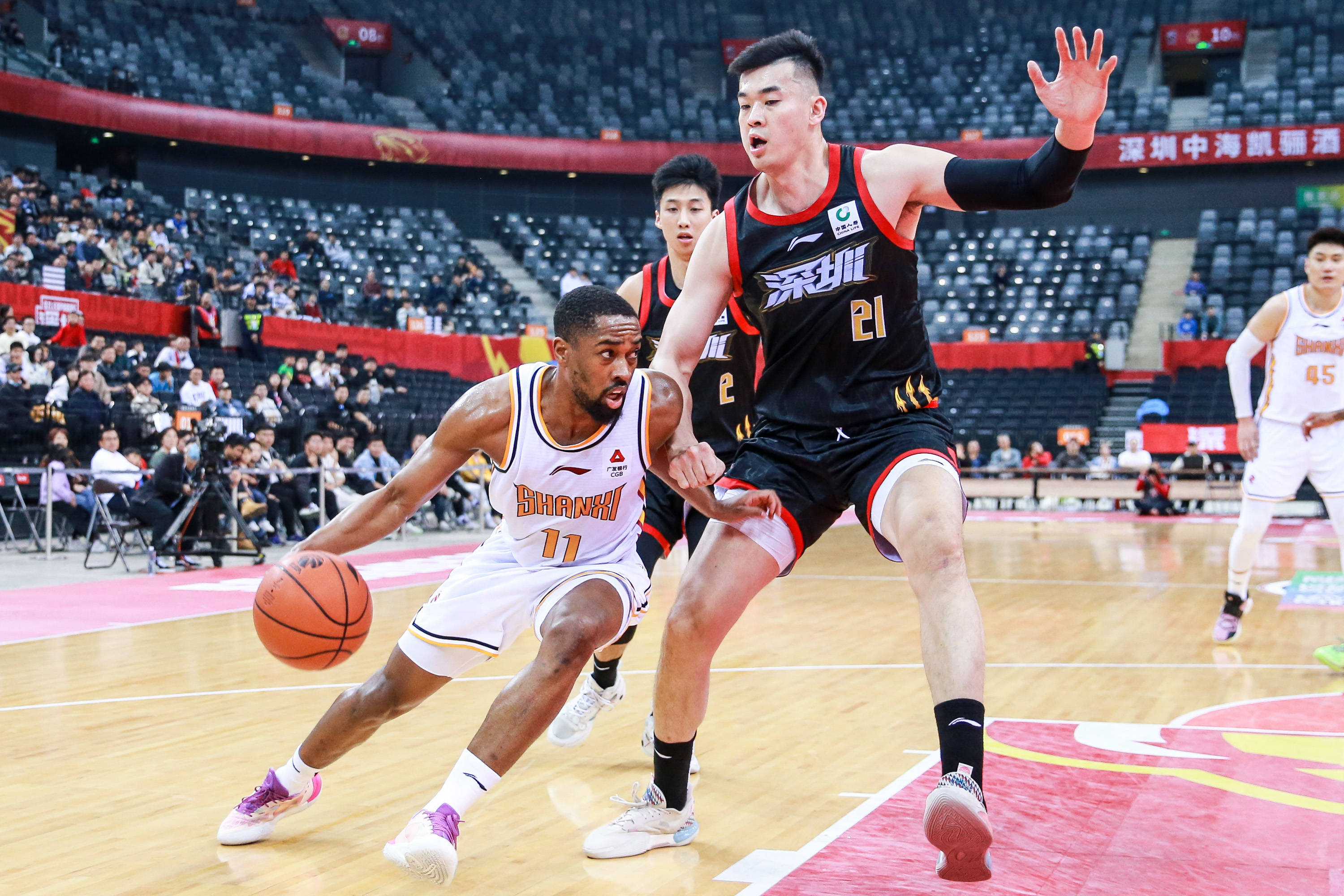 亨利从红牛 亨利从红牛